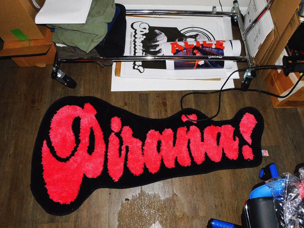 pirañastudios™ emblem studio rug*